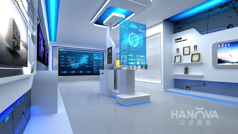 金融行业数据中台建设：核心要素与挑战解析