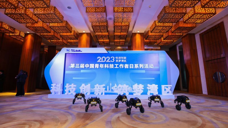 低代码平台二次开发：揭秘高效拓展之路